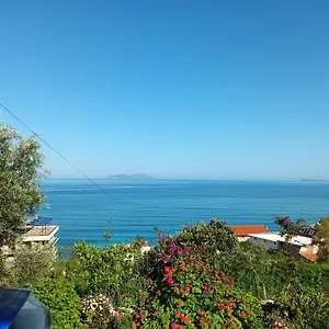 https://villa-aaron-1.albaniahotels.org